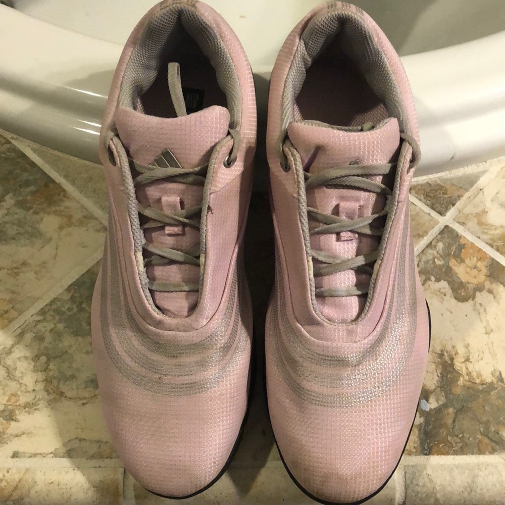 Women’s Size 10 ADIDAS golf shoes